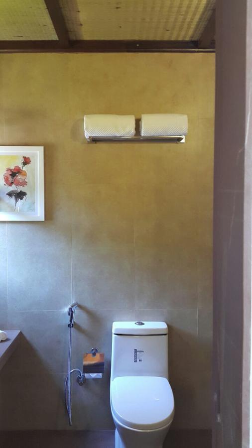 Cherilyn Monta Resort - Ratnagiri Vatul Buitenkant foto