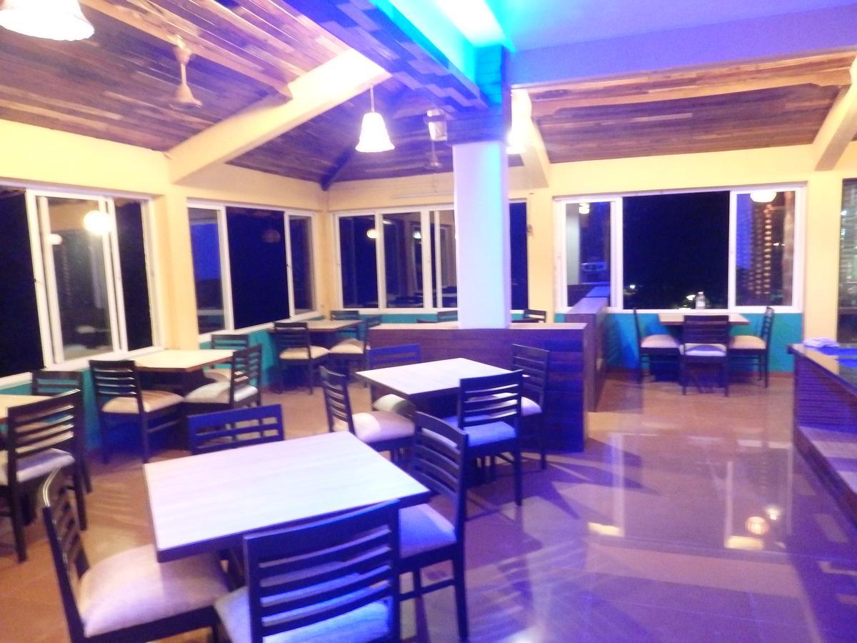 Cherilyn Monta Resort - Ratnagiri Vatul Buitenkant foto